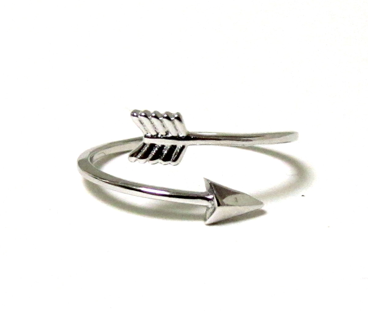 Arrow Ring - Rhodium Over Sterling Silver Arrow Ring In Size 5